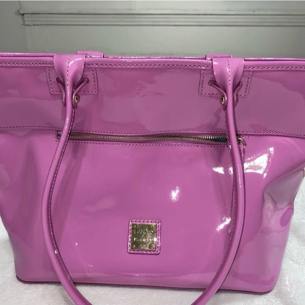 Orchid Lavender Dooney & Bourke Large Tote Patent Leather